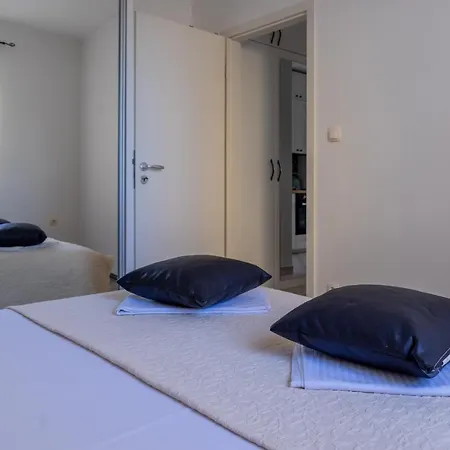 Modern Mejasi Apartmán