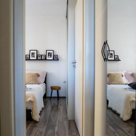 Modern Mejasi Apartmán